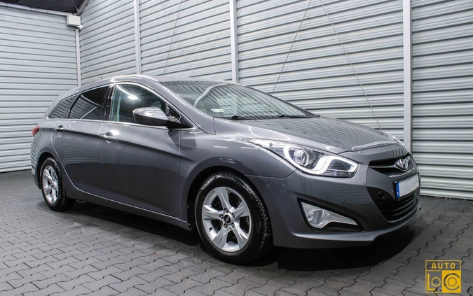 Hyundai i40 cena 29888 przebieg: 293000, rok produkcji 2011 z Kraków małe 596